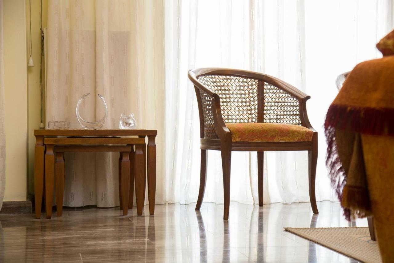 Veta'S Spacious Central Apartment 세레스 외부 사진